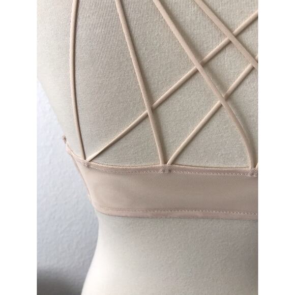 Victoria's Secret Lingerie Sheer Starburst Plunge Underwire Bra - Picture 10 of 11